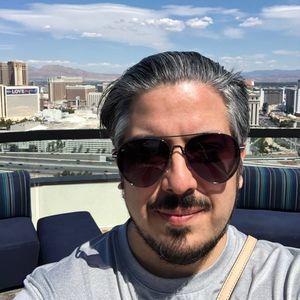 Meet your Posher, Daniel